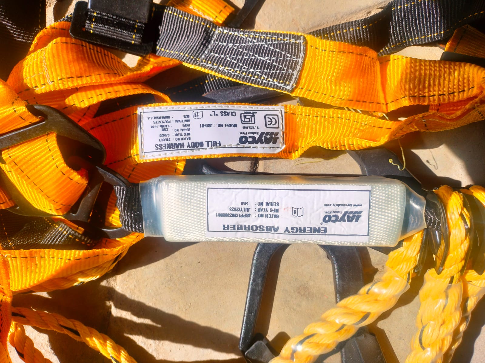 Jayco Safety  Belt with Fullbody Harness, Energy Absorber  &  Double Lanyard